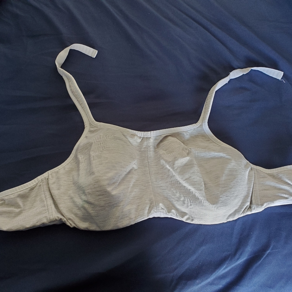 36G Sports Bra